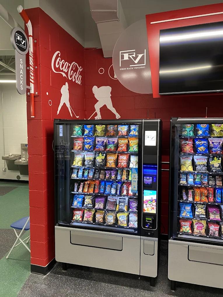 Free Snack Vending Machine Service - Chicago Metro Area | Cashless, Modern, Hassle-Free