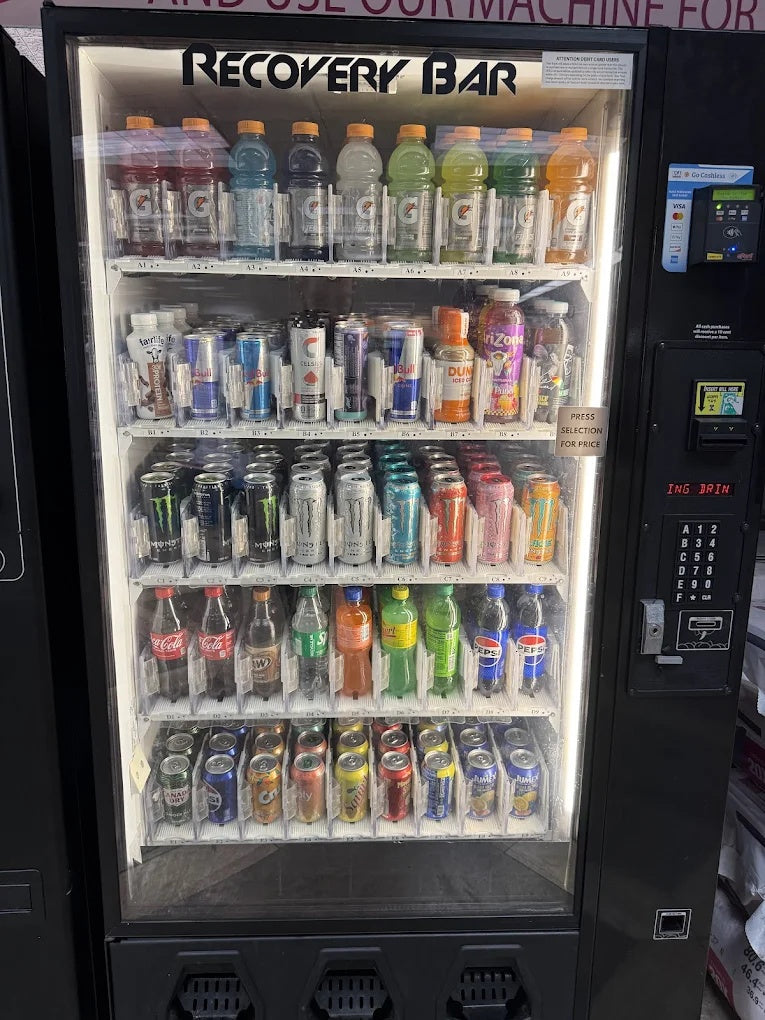 Free Beverage Vending Service Chicago & Suburbs | Cashless, Modern, 24/7 Restocking